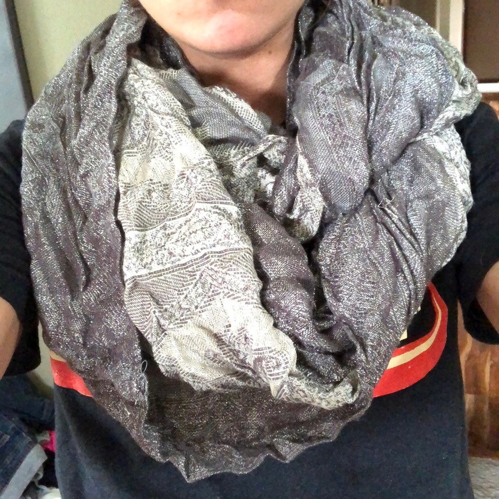 Scarf - Picture 2 of 2